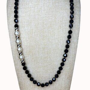 Vintage D.S.C. Swarovski Black Faceted Bead Necklace W/ Gold-Tone & Pearl Accent